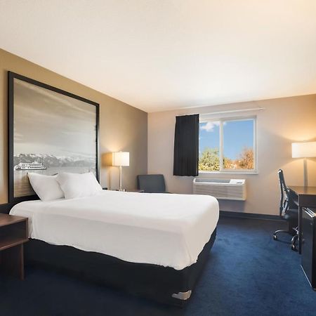 Americas Best Value Inn Sparks Εξωτερικό φωτογραφία