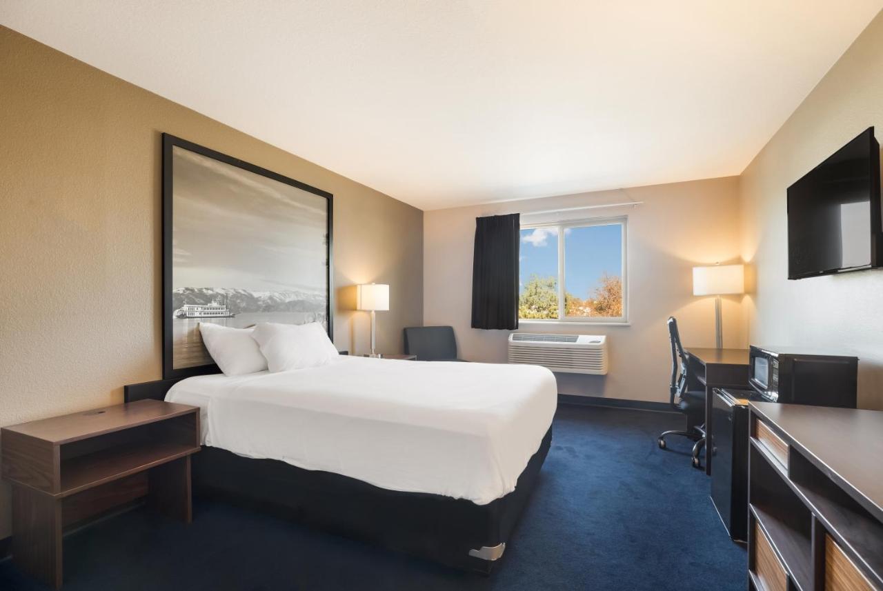 Americas Best Value Inn Sparks Εξωτερικό φωτογραφία