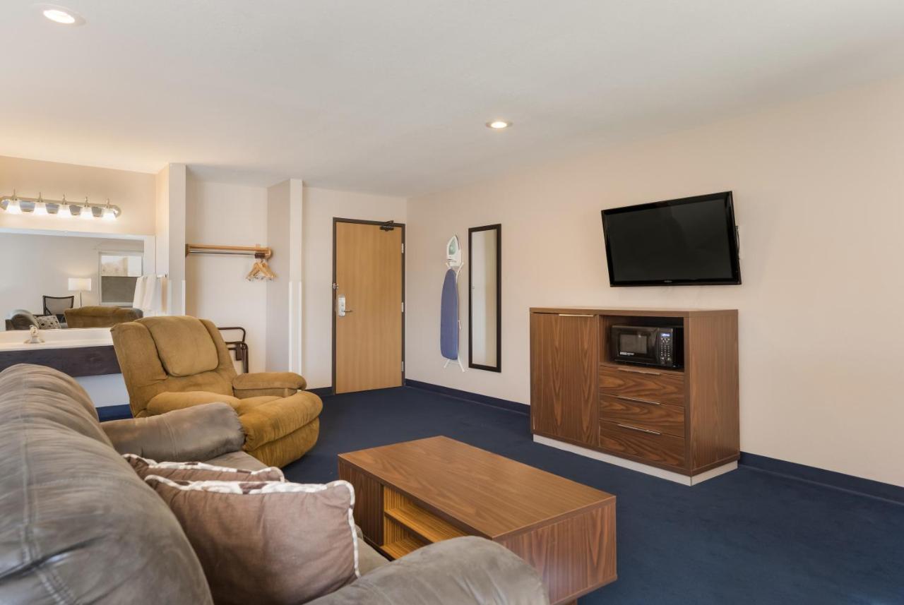 Americas Best Value Inn Sparks Εξωτερικό φωτογραφία