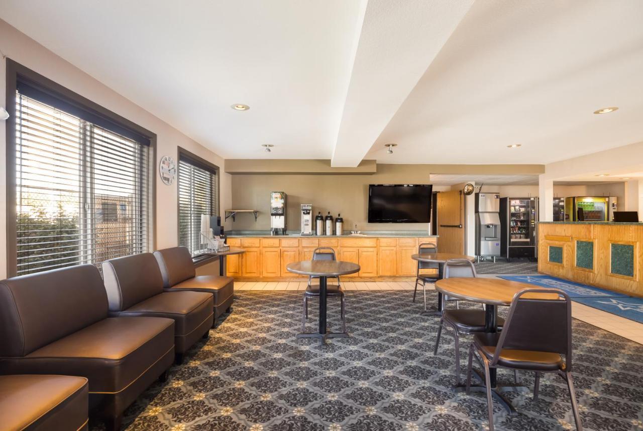 Americas Best Value Inn Sparks Εξωτερικό φωτογραφία