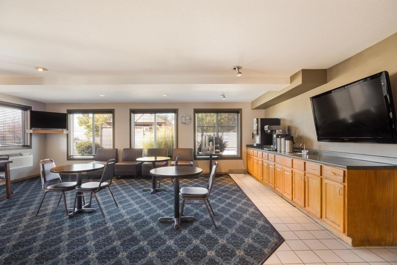 Americas Best Value Inn Sparks Εξωτερικό φωτογραφία